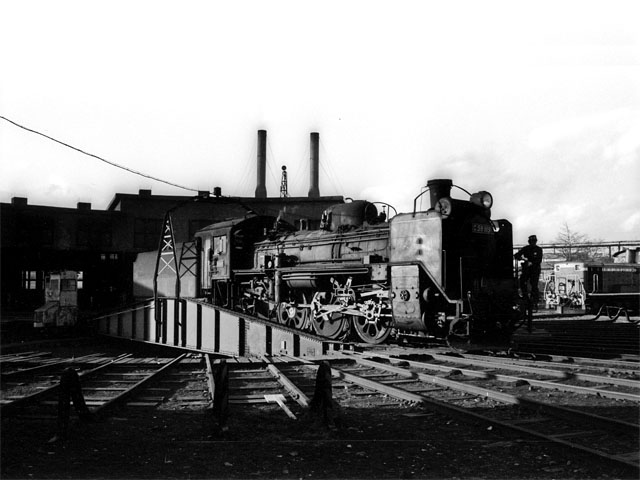 70's Railways: JNR Engine Houses
